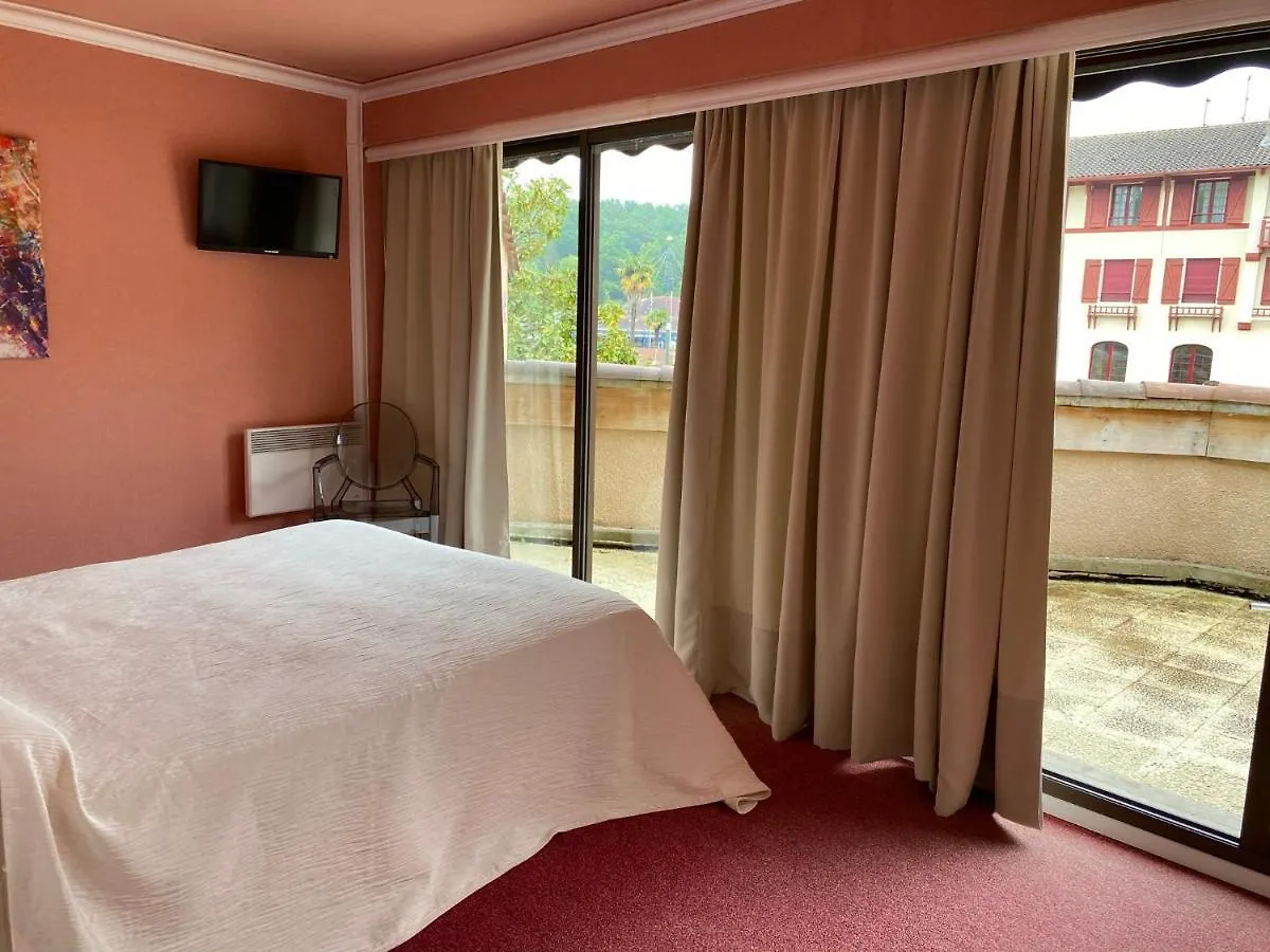 Hotel - Restaurant De La Paix Barbotan-les-Thermes